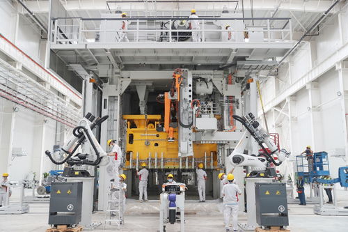 提質降本 恒大最強黑燈工廠來襲 中繼器